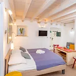 Appartement Rafael & Old Town By Duhomes