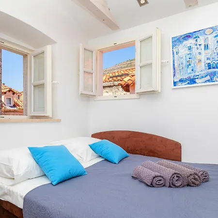 Apartman Rafael & Old Town By Duhomes *