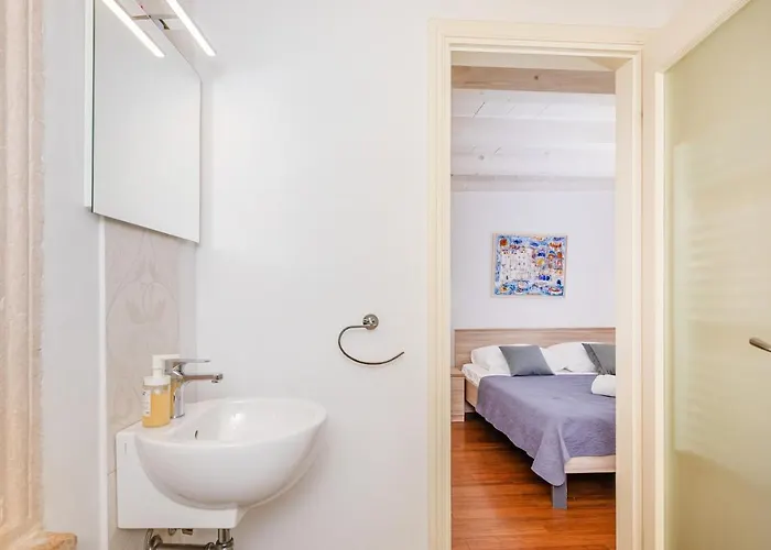 Appartement Rafael & Old Town By Duhomes